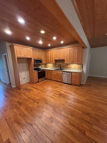 1013 Hwy 60, Suches, GA 30512