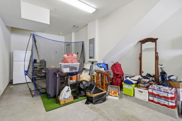 1607 Centre Pointe Drive, Milpitas, CA 95035