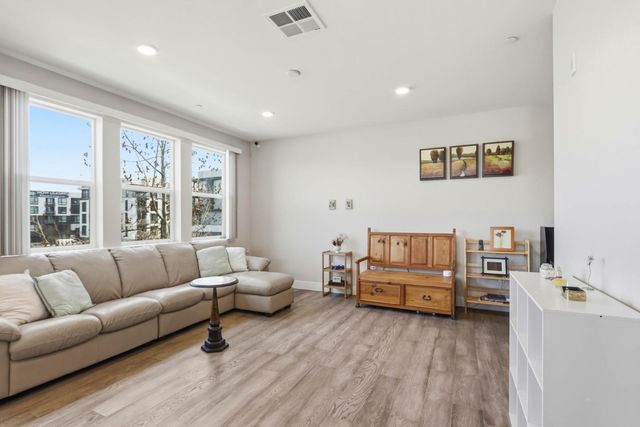 1607 Centre Pointe Drive, Milpitas, CA 95035