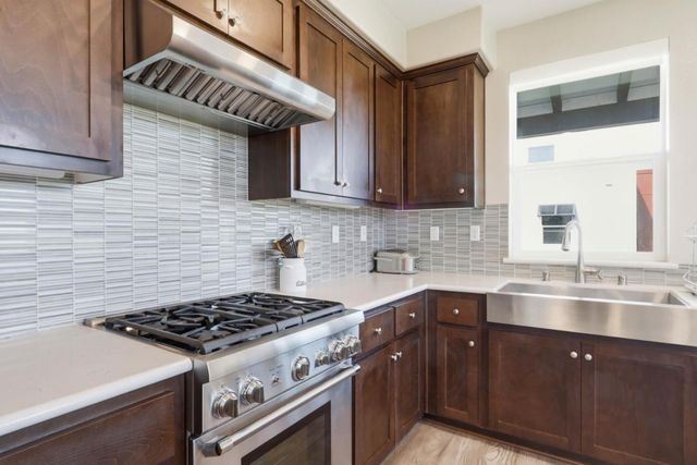 1607 Centre Pointe Drive, Milpitas, CA 95035