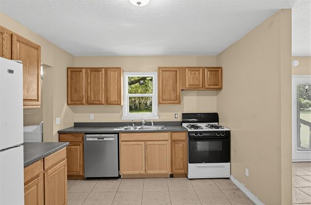 4175 OAKWOOD DRIVE, St Cloud, FL 34772