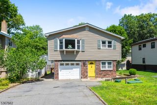 30 Acorn St, Byram Twp., NJ 07874
