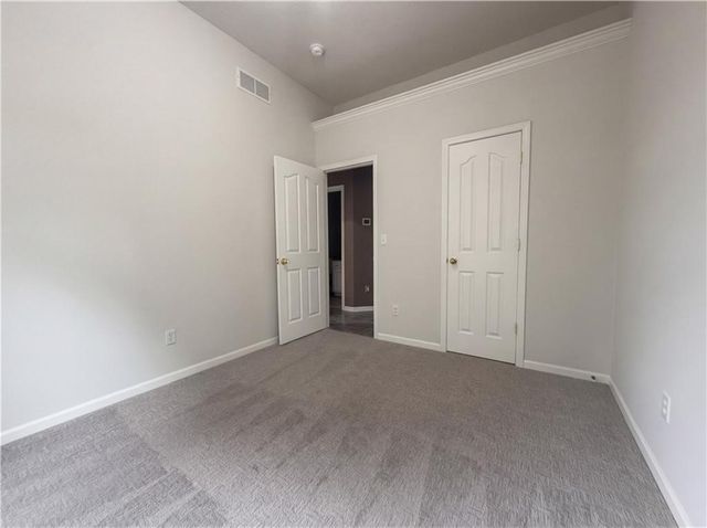 16072 W 156th Terrace, Olathe, KS 66062