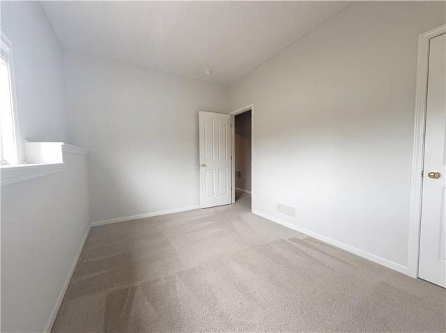 16072 W 156th Terrace, Olathe, KS 66062