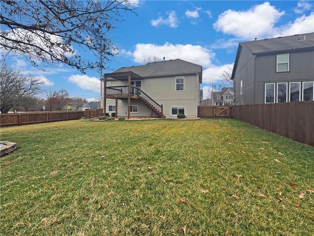 16072 W 156th Terrace, Olathe, KS 66062