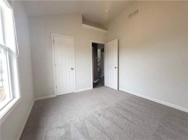 16072 W 156th Terrace, Olathe, KS 66062