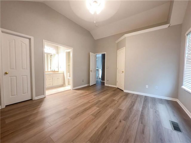 16072 W 156th Terrace, Olathe, KS 66062