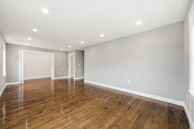 305 Lynn St, Malden, MA 02148