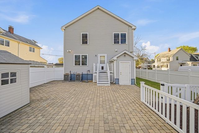 305 Lynn St, Malden, MA 02148