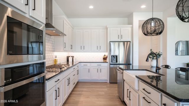 5928 E SIERRA MORENA Street, Mesa, AZ 85215