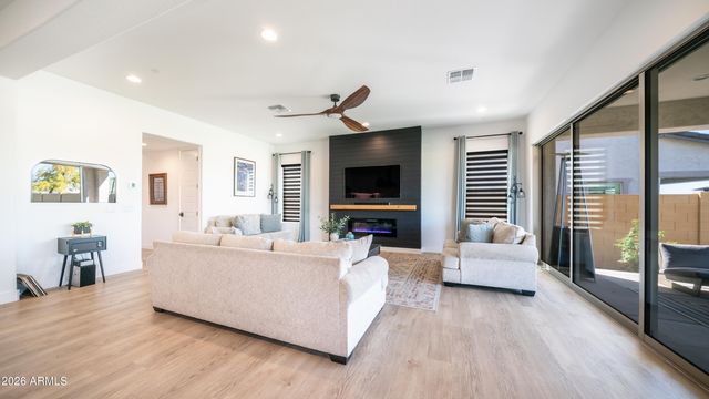 5928 E SIERRA MORENA Street, Mesa, AZ 85215