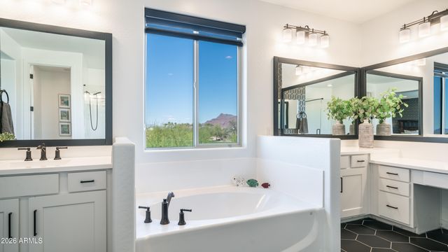 5928 E SIERRA MORENA Street, Mesa, AZ 85215