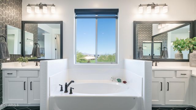 5928 E SIERRA MORENA Street, Mesa, AZ 85215