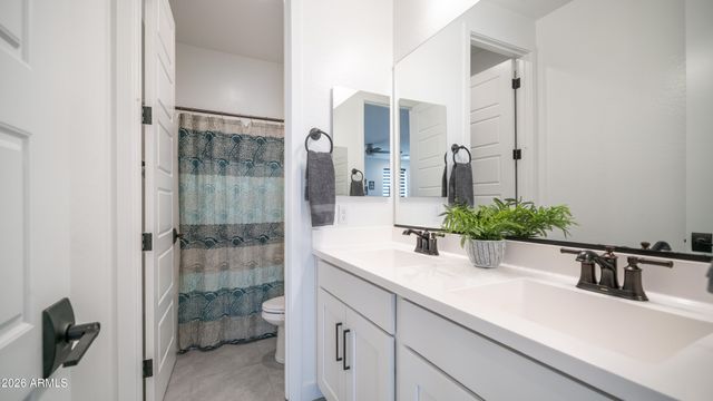 5928 E SIERRA MORENA Street, Mesa, AZ 85215