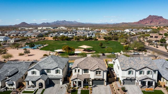 5928 E SIERRA MORENA Street, Mesa, AZ 85215