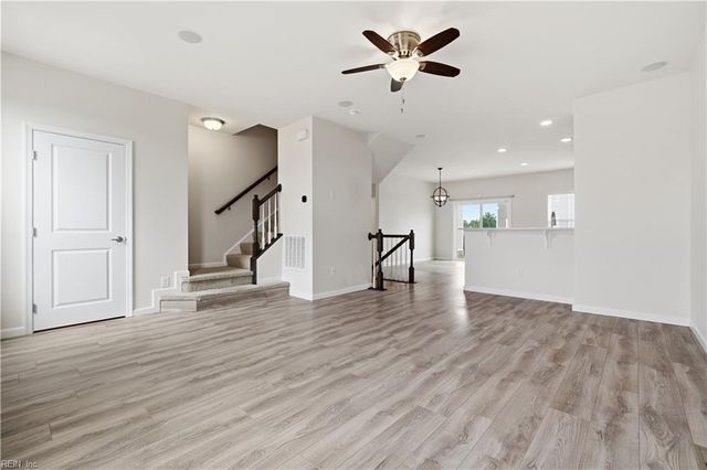 669 Mill Creek PW, Chesapeake, VA 23323