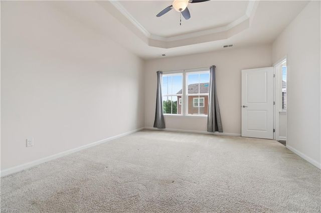 669 Mill Creek PW, Chesapeake, VA 23323