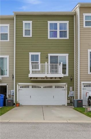 669 Mill Creek PW, Chesapeake, VA 23323