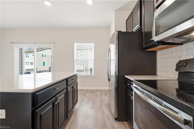669 Mill Creek PW, Chesapeake, VA 23323