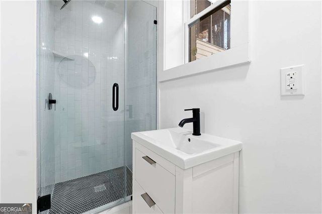 3710 Country Estate Drive NW, Kennesaw, GA 30152