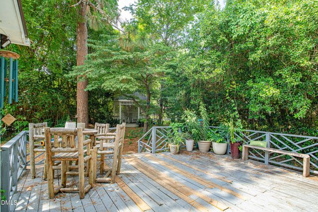 2412 Rolling Hill Road, Fayetteville, NC 28304