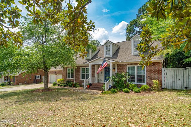 2412 Rolling Hill Road, Fayetteville, NC 28304