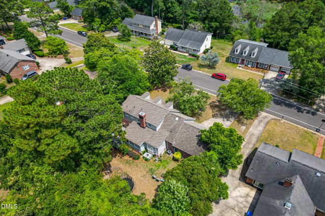 2412 Rolling Hill Road, Fayetteville, NC 28304