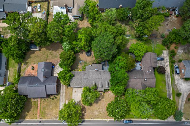 2412 Rolling Hill Road, Fayetteville, NC 28304
