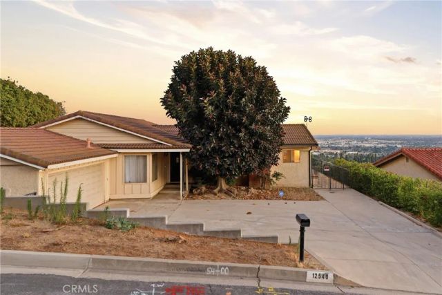 12540 Mount Holly, Whittier, CA 90601