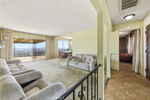 12540 Mount Holly, Whittier, CA 90601