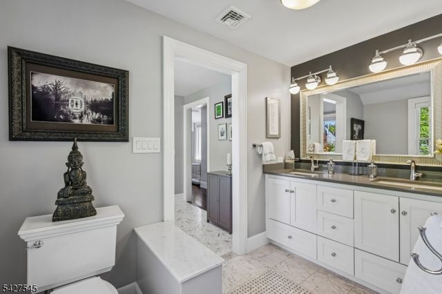 23 Greenview Way, Montclair Twp., NJ 07043
