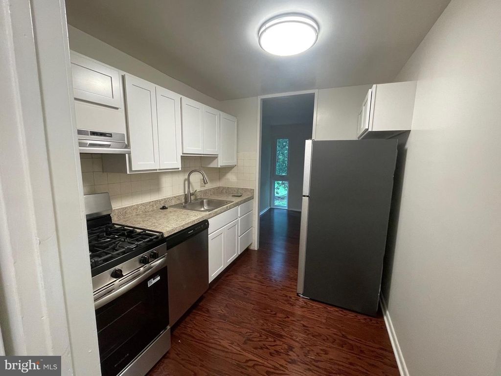 7260 DONNELL PL #B4, District Heights, MD 20747