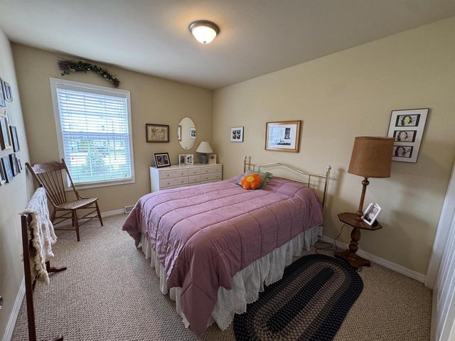 2825 Holiday Drive, Janesville, WI 53545