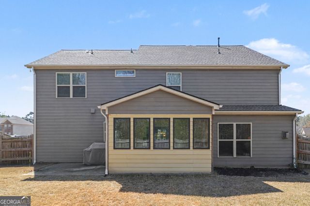 165 Calverton Lane, Tyrone, GA 30290