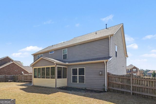 165 Calverton Lane, Tyrone, GA 30290