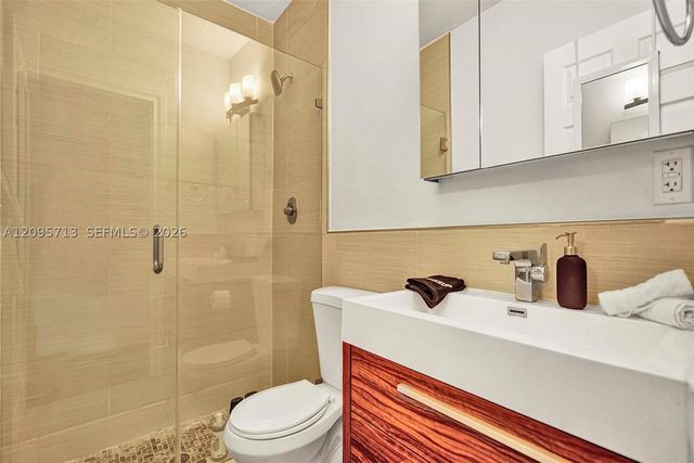 6550 SW 52nd Ter, South Miami, FL 33155
