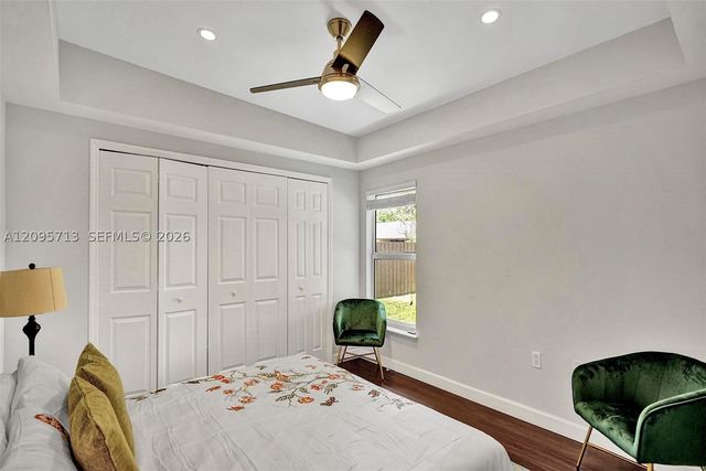 6550 SW 52nd Ter, South Miami, FL 33155