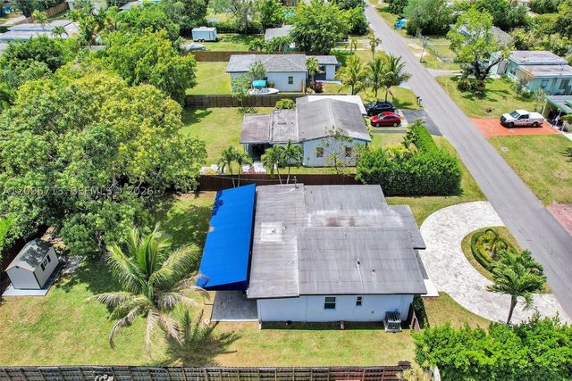 6550 SW 52nd Ter, South Miami, FL 33155