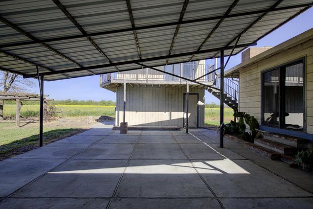 16400 Ash Ave, Patterson, CA 95363