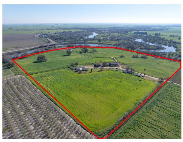 16400 Ash Ave, Patterson, CA 95363