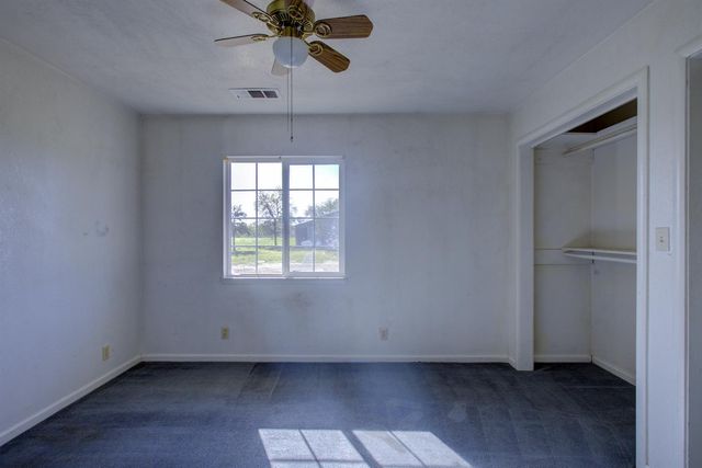 16400 Ash Ave, Patterson, CA 95363