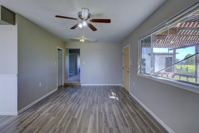 16400 Ash Ave, Patterson, CA 95363