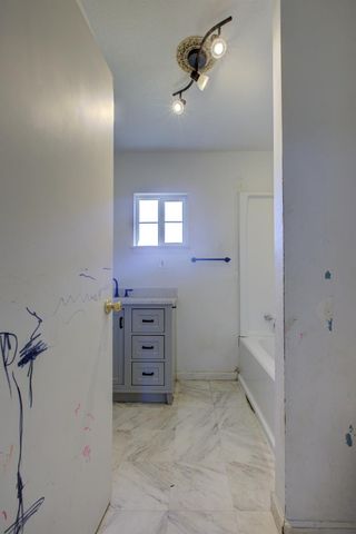 16400 Ash Ave, Patterson, CA 95363