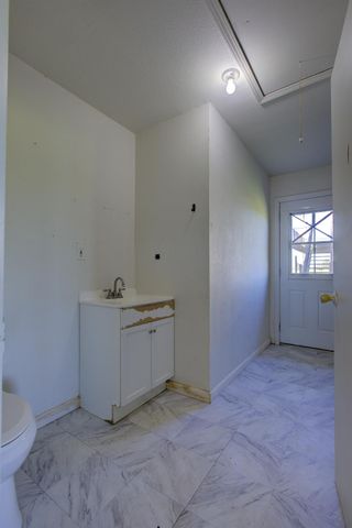 16400 Ash Ave, Patterson, CA 95363