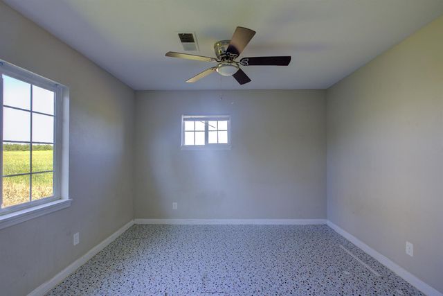 16400 Ash Ave, Patterson, CA 95363