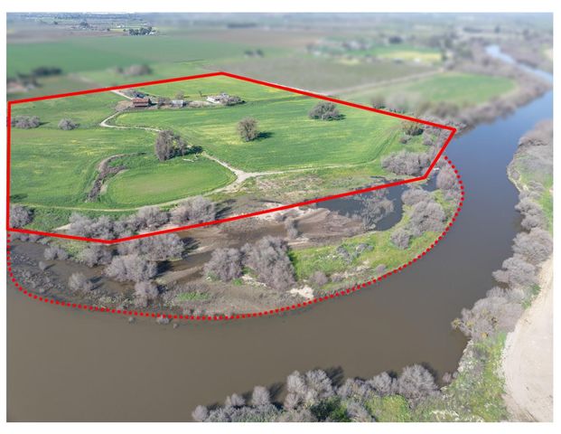 16400 Ash Ave, Patterson, CA 95363