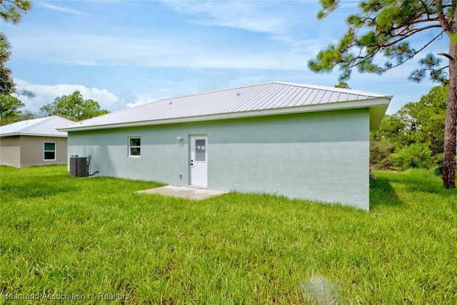 445 Apple Blossom Court, Lake Placid, FL 33852