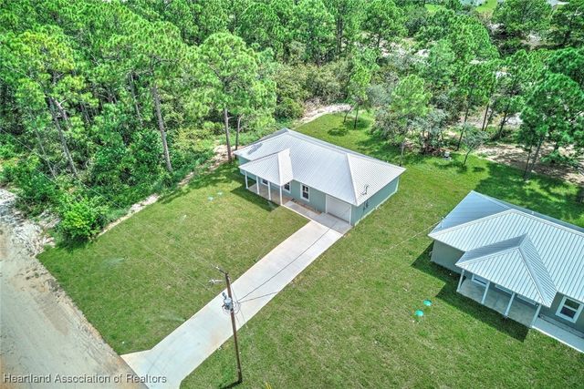445 Apple Blossom Court, Lake Placid, FL 33852
