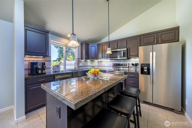 9617 Belmont Drive, Everett, WA 98208