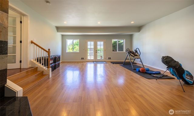 9617 Belmont Drive, Everett, WA 98208